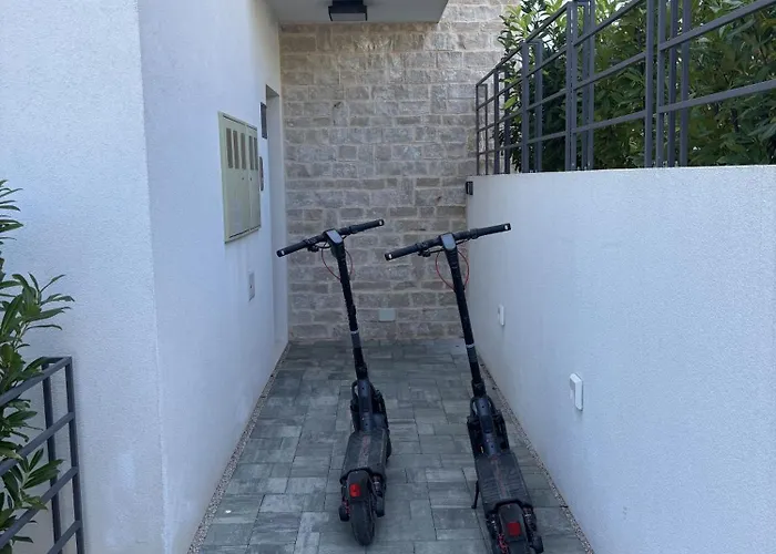 Alma Mare - Modern With Soul & View Murter