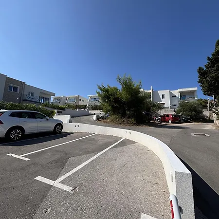 Alma Mare - Modern With Soul & View Murter