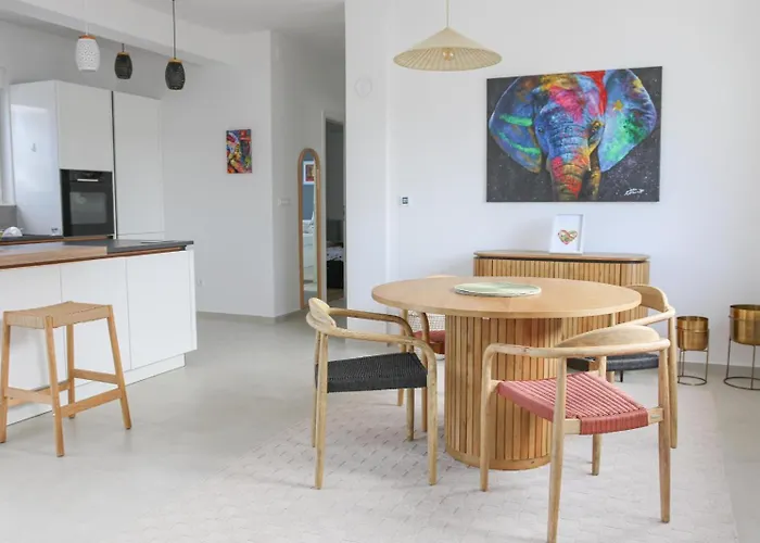 Apartment Alma Mare - Modern With Soul & View Murter